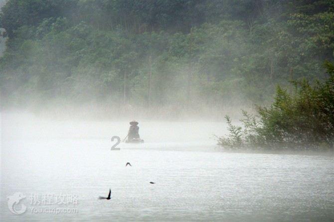 迷你世界：半仙和小伙伴五子棋比赛，半仙套路防不胜防啊游戏画面