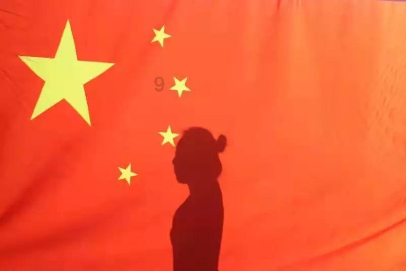 老婆和前夫结婚三年多，她们这三年里一共做了多少次？游戏画面